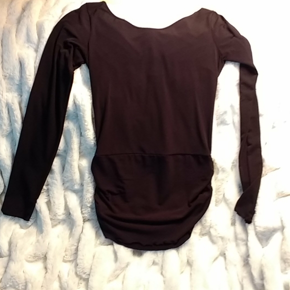 ๐  HP ๐  NWOT Moda Int by VS Cutout Ringback Top - Picture 4 of 5